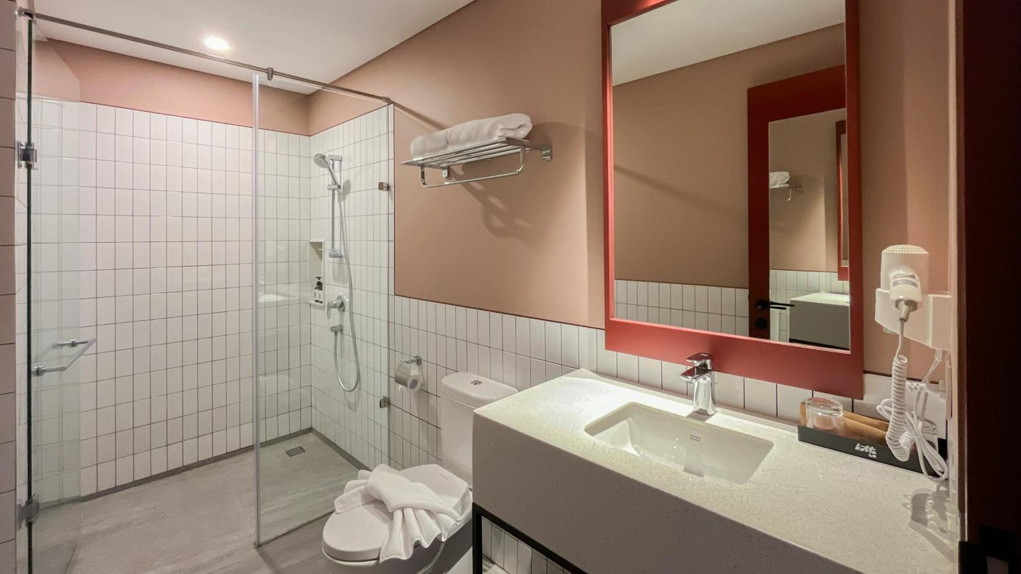 Kotta Go Hotel Tegal Exterior photo